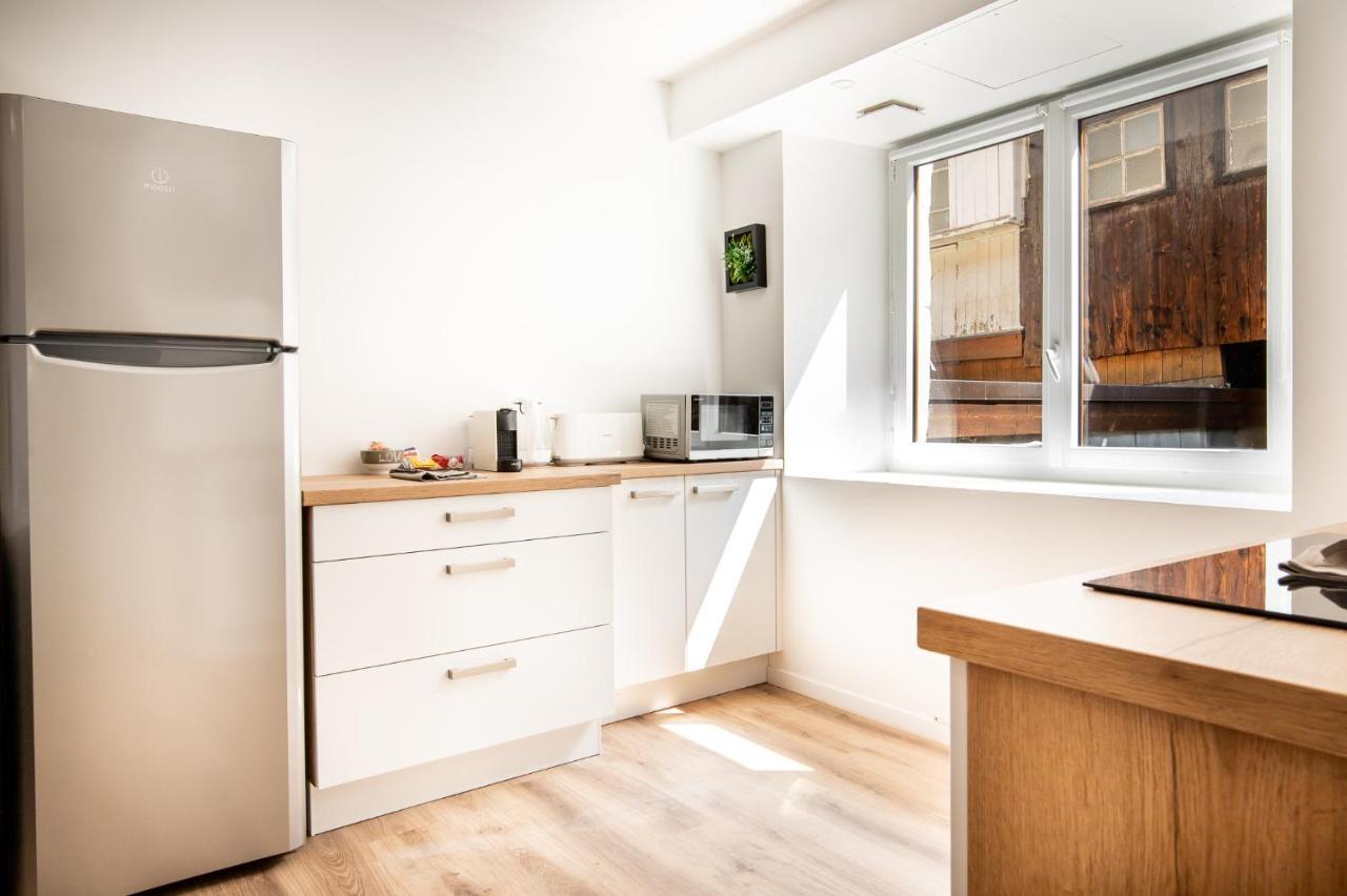 Cosmo Ideal Famille Rue Carnot Анси Экстерьер фото